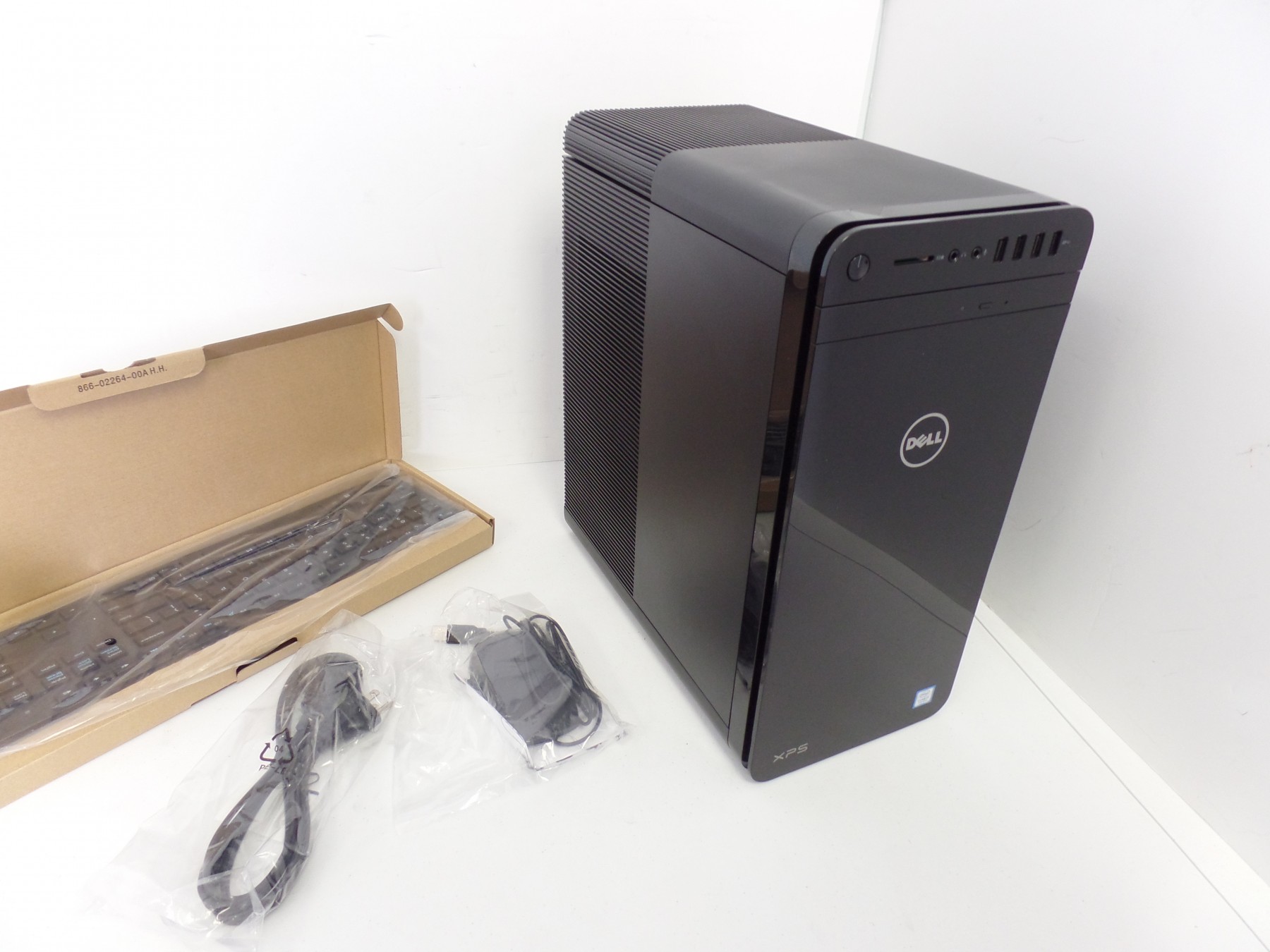 Dell XPS 8920 Core i77700 3.6GHz 24GB RAM 1TB + 256GB SSD RX 480 W10H
