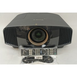Sony VPL-VW695ES 4K Projector Black - lamp is 1003 hrs-U