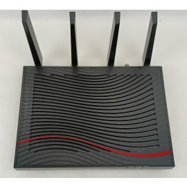  NETGEAR - Nighthawk AC3200  Wi-Fi Router with DOCSIS 3.1 Cable ModemC7800-U