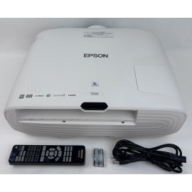 Epson Home Cinema 5050UB 4K PRO-UHD 3-Chip HDR Projector - 5215 Hours