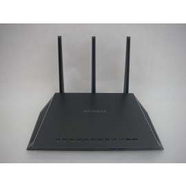 NETGEAR - Nighthawk R7000 AC1900 WiFi Router R7000-100NAS - Black - U