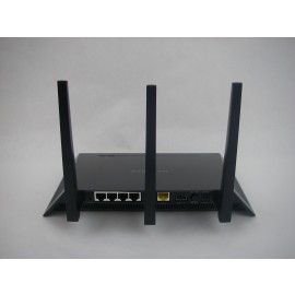 NETGEAR - Nighthawk R7000 AC1900 WiFi Router R7000-100NAS - Black - U