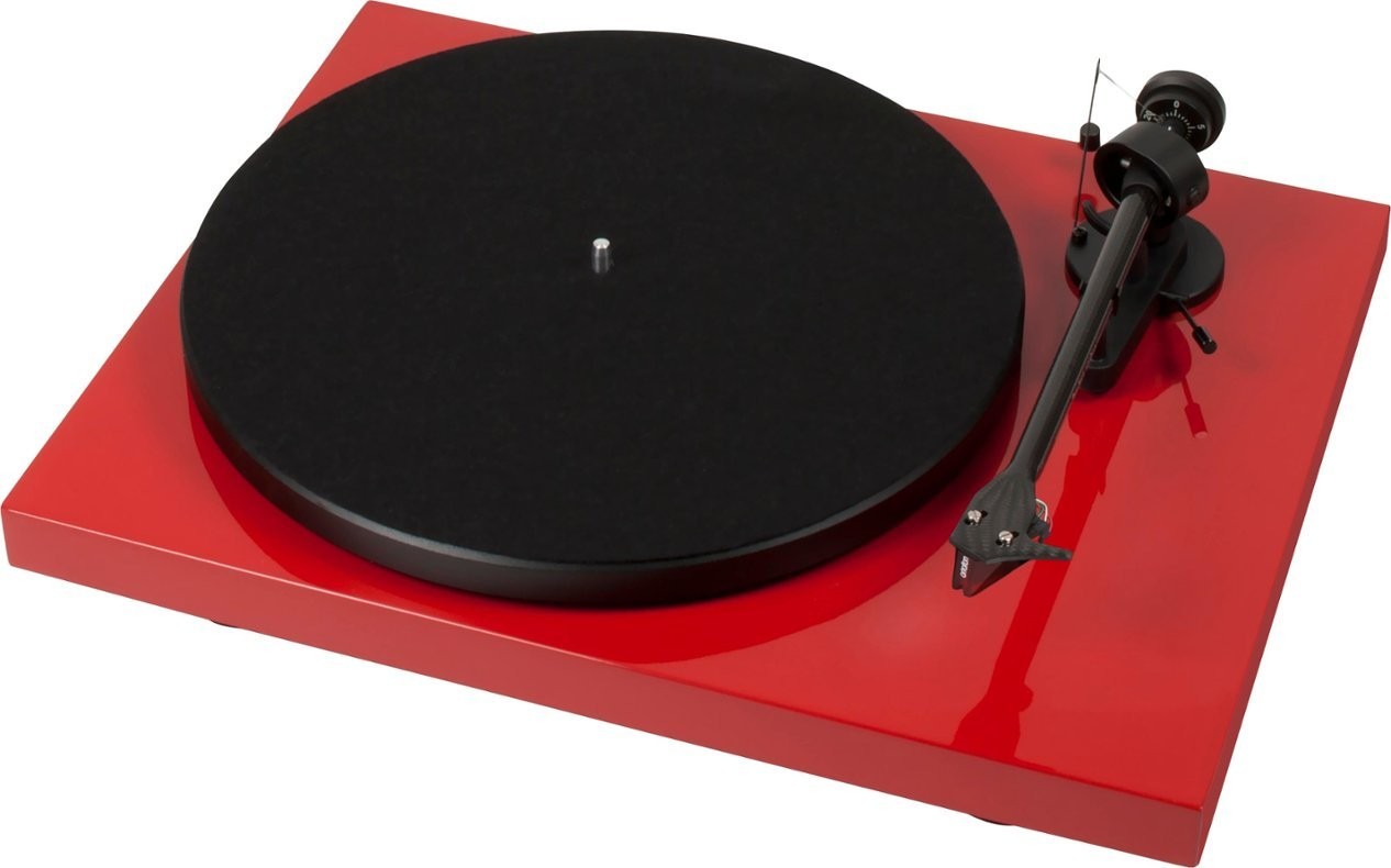 Pro-Ject Debut Carbon DC Stereo Turntable - Shine Red - OB