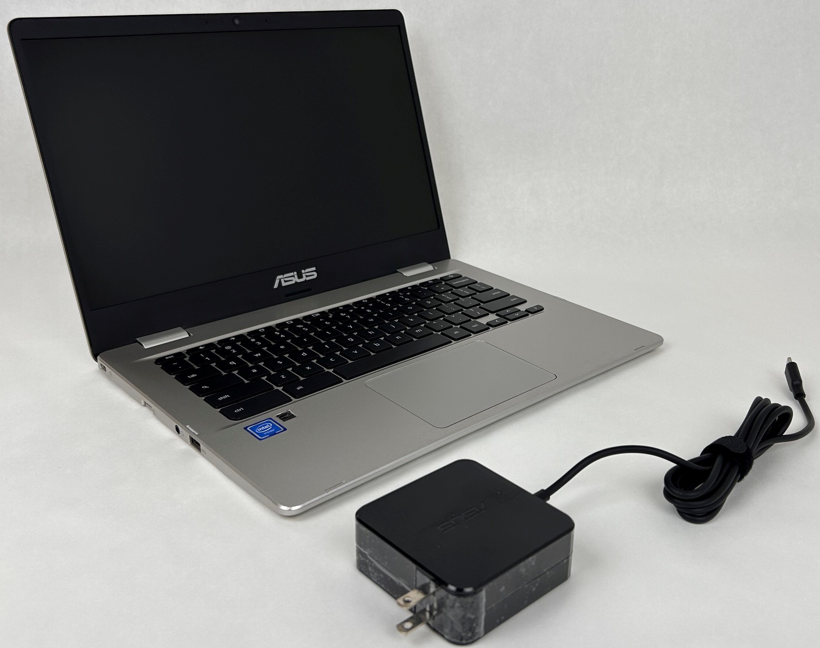 ASUS Chromebook C423NA-IS44F 14" HD Celeron N3350 4GB 64GB Chrome Laptop U