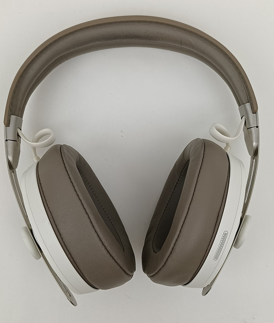 Sennheiser MOMENTUM Wireless Noise-Canceling Over-the-Ear