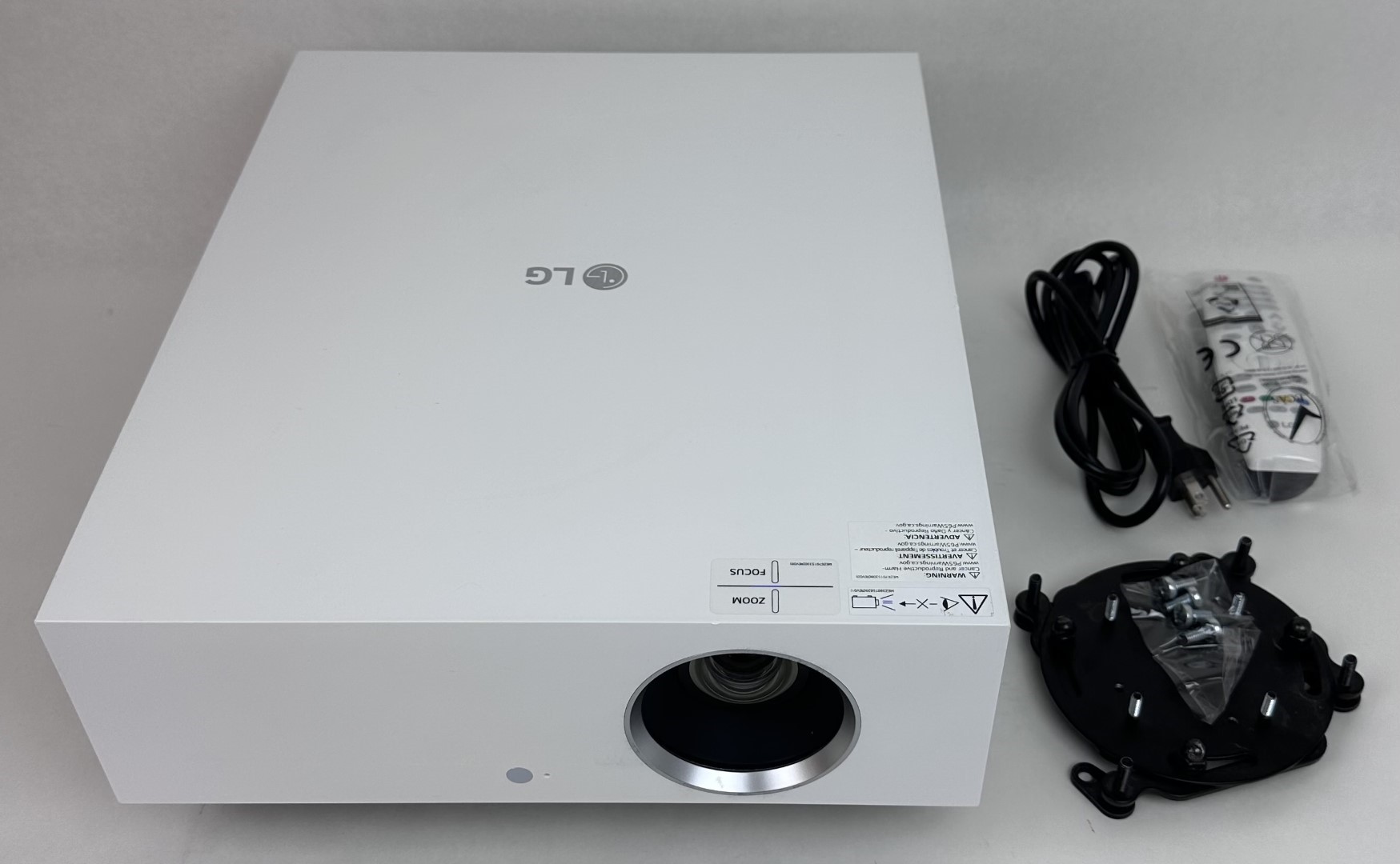 LG HU810PW 4K UHD Smart Laser CineBeam Projector - 0 hours