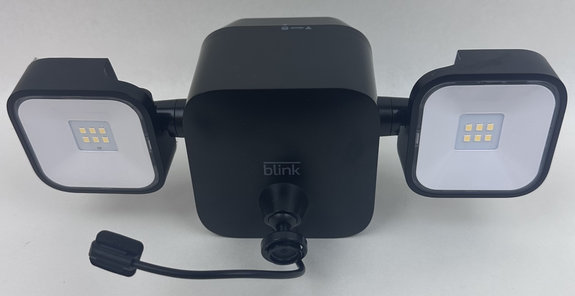 Blink Floodlight Mount Accessory for Blink Outdoor Camera BAC044600U Black - U