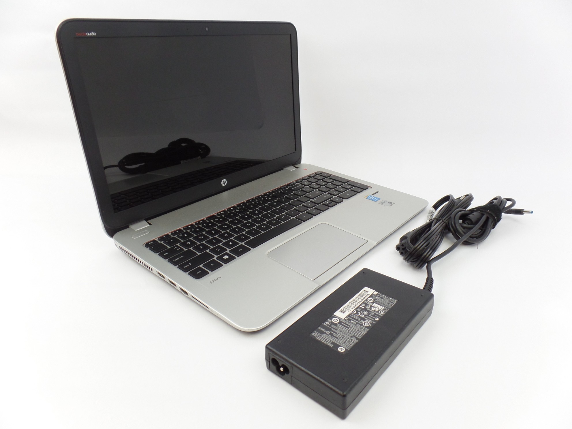HP ENVY 15t-j100 15.6" FHD i7-4700MQ 2.4GHz 8GB 1TB GF GT740M W10H Laptop U