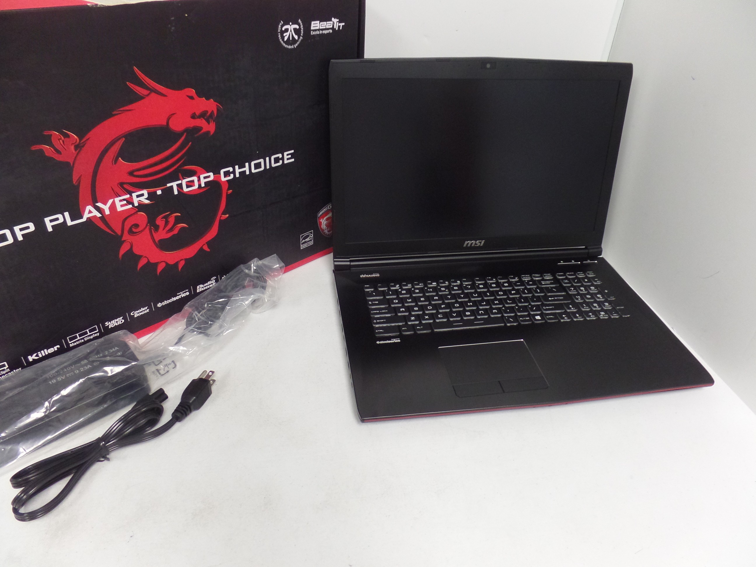 Msi Ge72 2qf Gaming Laptop 17 3 I7 5700hq 16gb 256gb Gtx 970m W 10 Home Sd