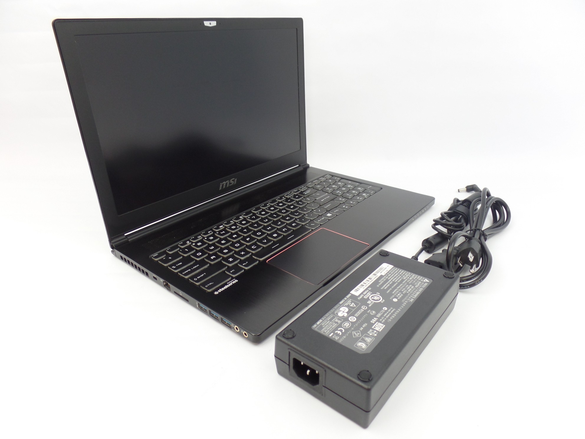 MSI GS63VR 6RF 15.6" FHD i7-7700HQ 16GB 1TB+128GB GTX 1060 W10H Gaming Laptop U
