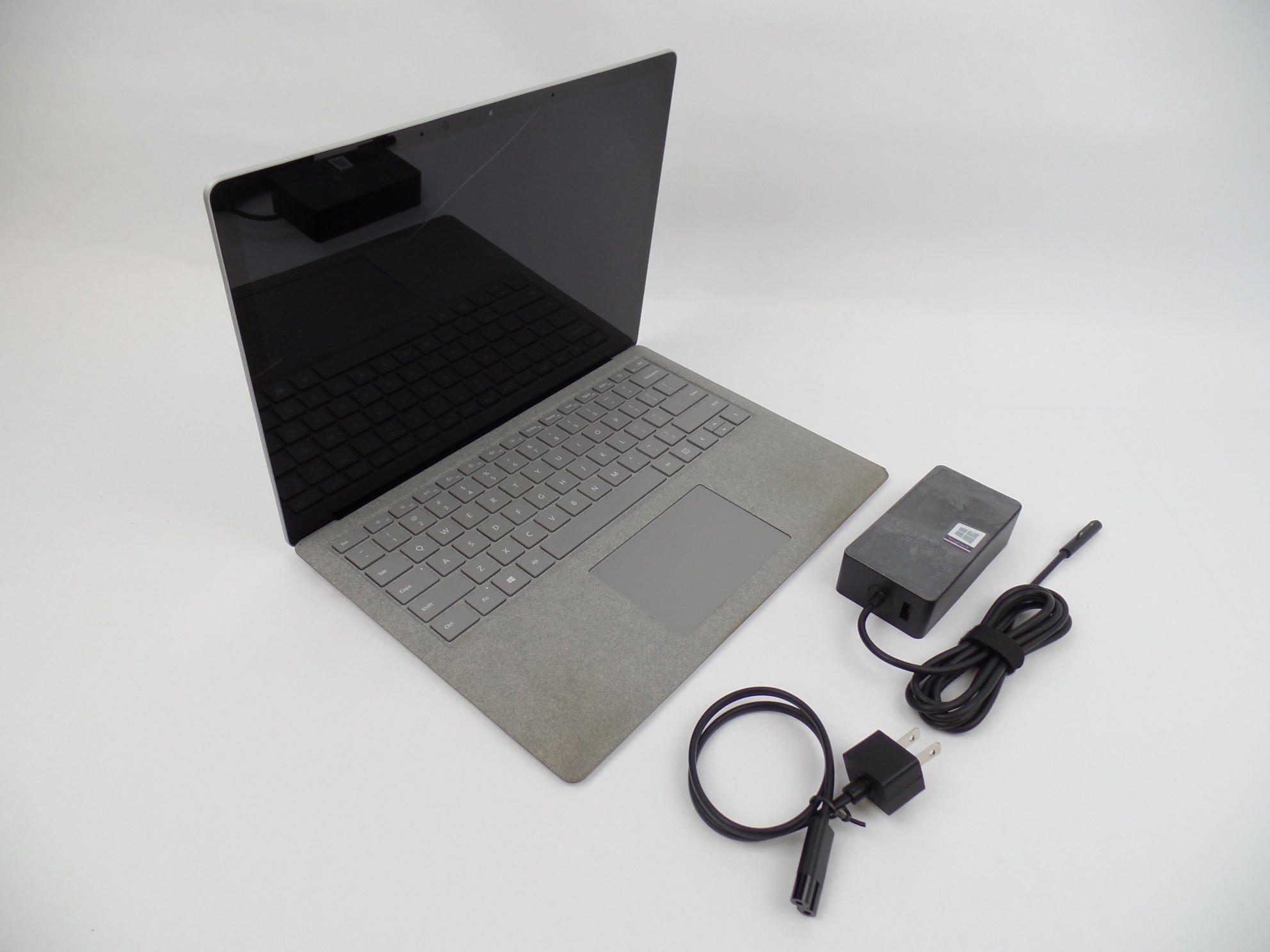 Microsoft Surface Laptop 1769 13.5" Touch i5-7200 2.5GHz 8GB 256GB W10H Crack U3