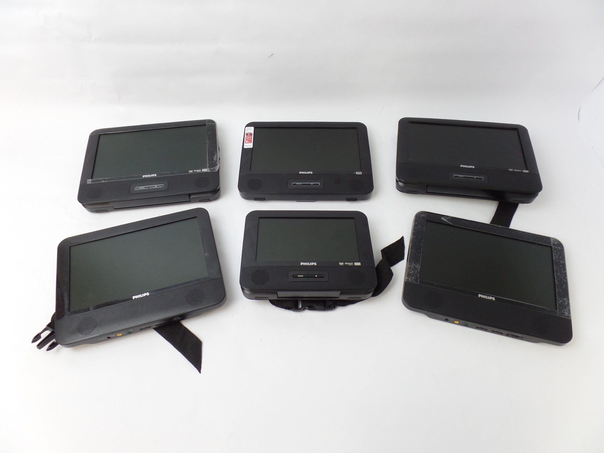 Lot of 6 Phillips Portable DVD Players and TV PD9012 PVD900
