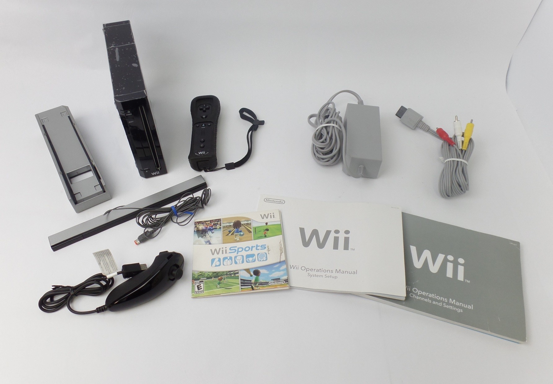 Read: issue. Nintendo RVL-001 Black Wii Gaming Console