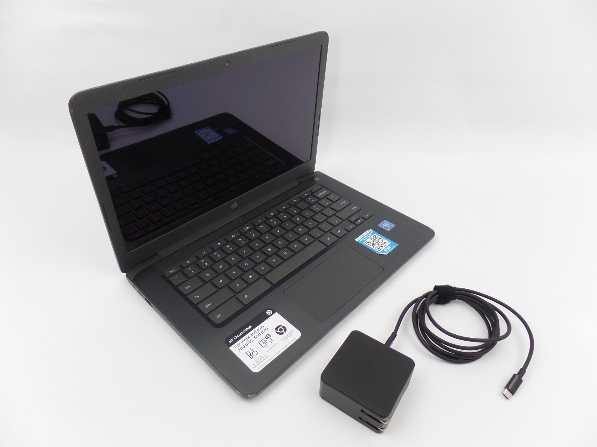 HP Chromebook 14-ca061dx 14" HD Touch Screen N3350 1.1GHz 4GB 32GB Chrome -Read