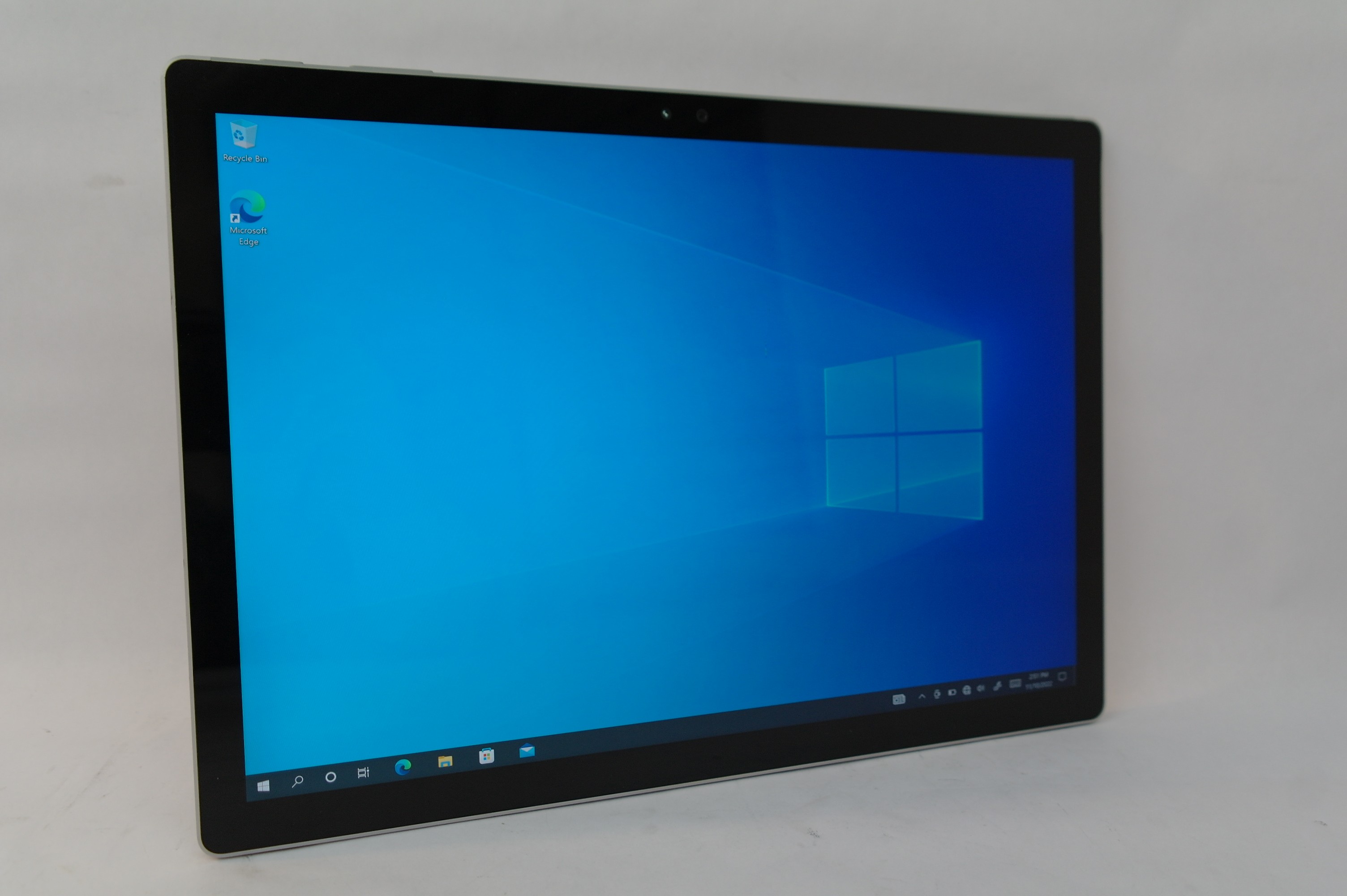 Cracked LCD Microsoft Surface Book 1703 13.5" i5-6300U 2.4GHz 8GB 256GB W10P U1