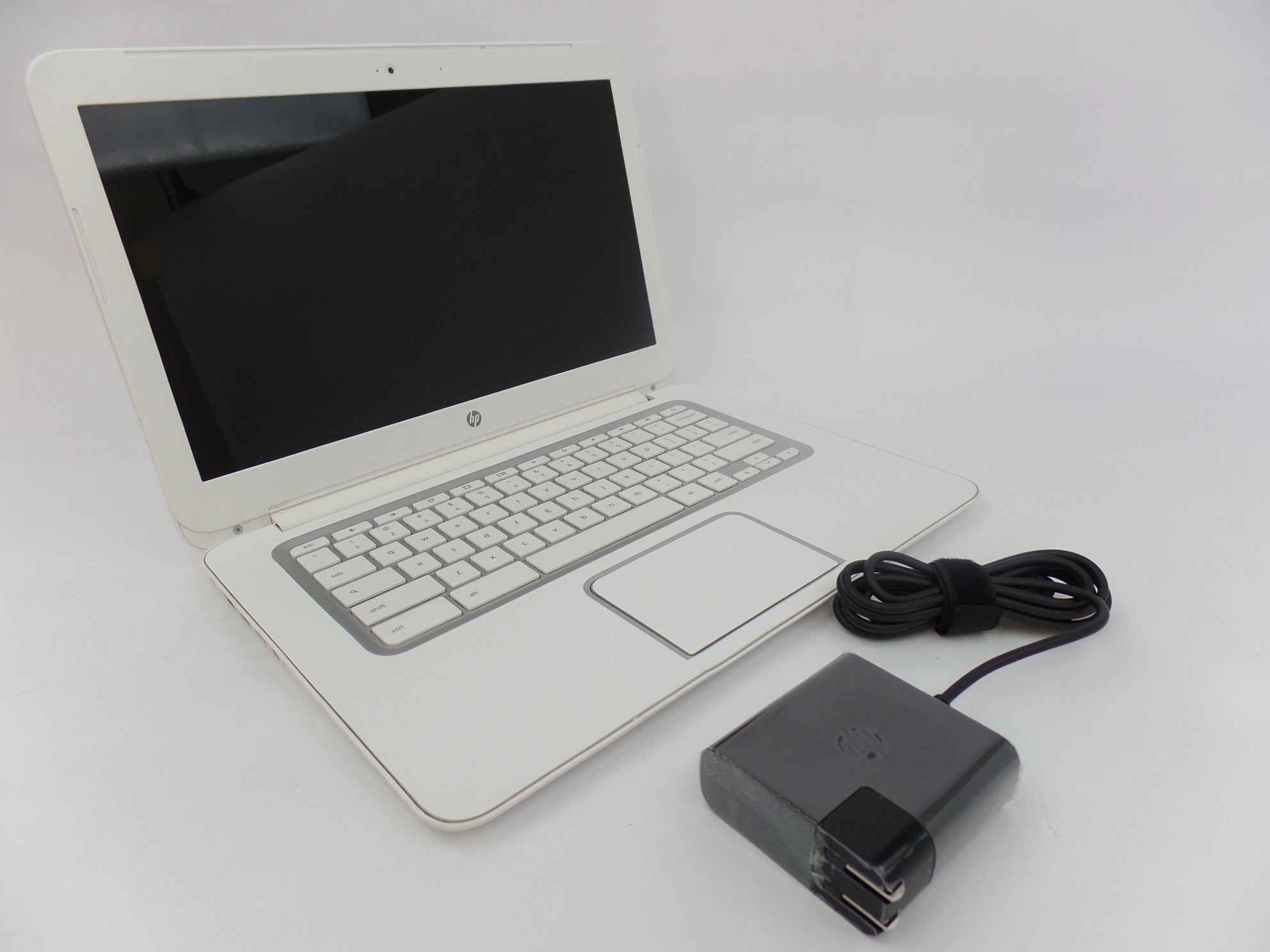 HP Chromebook 14-SMB G1 14" HD Celeron 2955U 1.4GHz 4GB 32GB Chrome F7W51UA