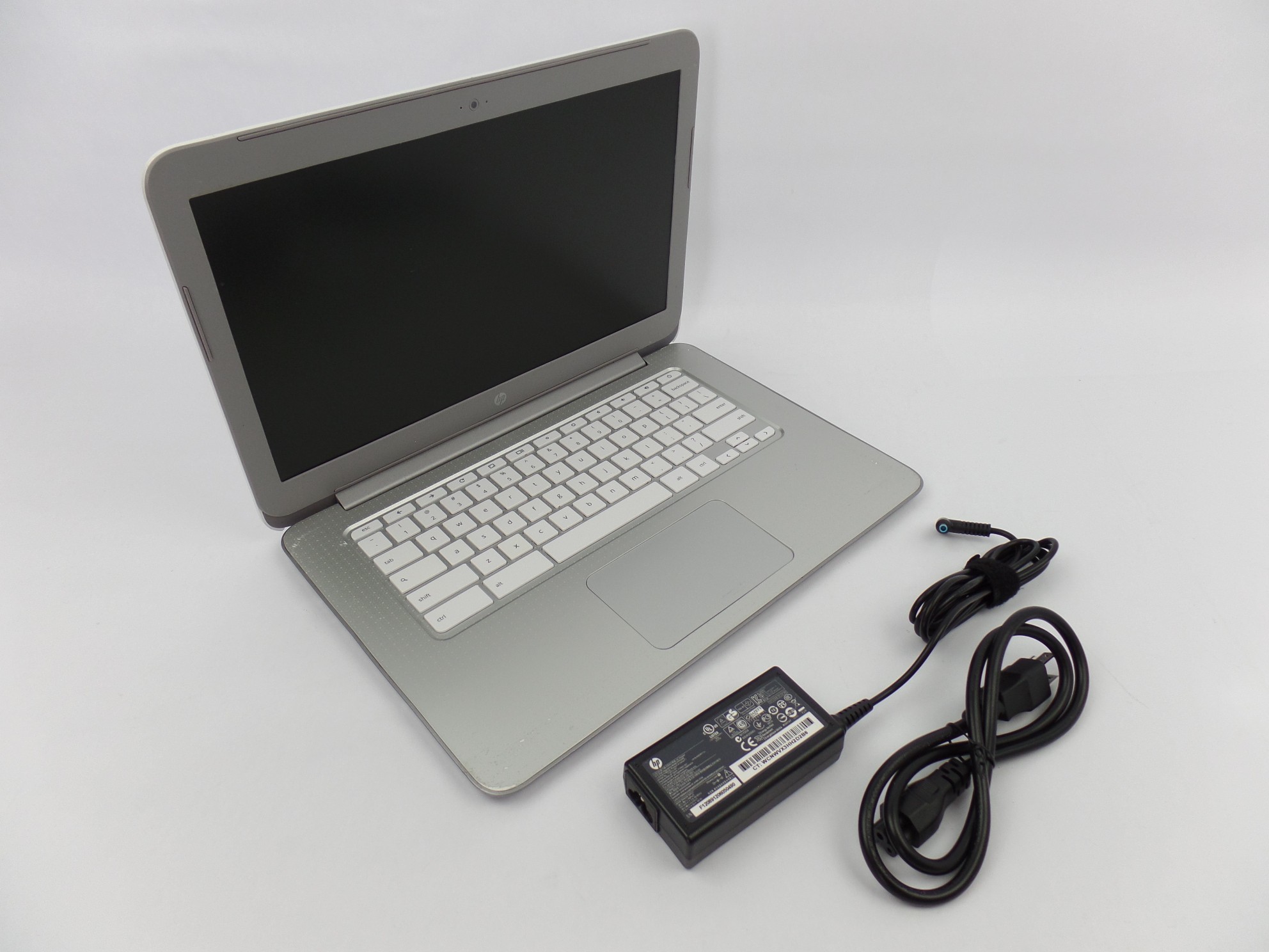 HP Chromebook 14-ak041dx 14" HD Intel N2840 2.16GHz 4GB 16GB Chrome - Chipped