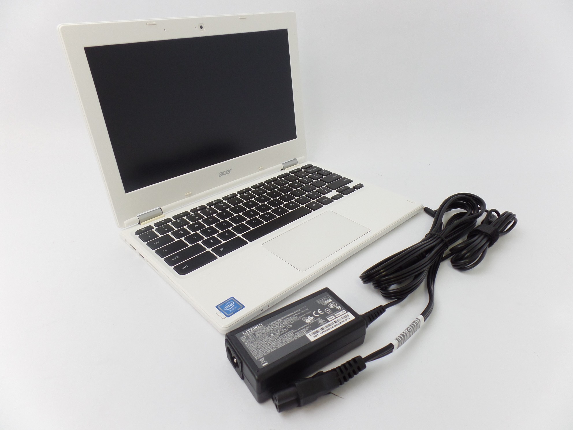 Acer Chromebook CB3-131-C3KD 11.6" HD N2840 2.16GHz 2GB 16GB Chrome OS Laptop U