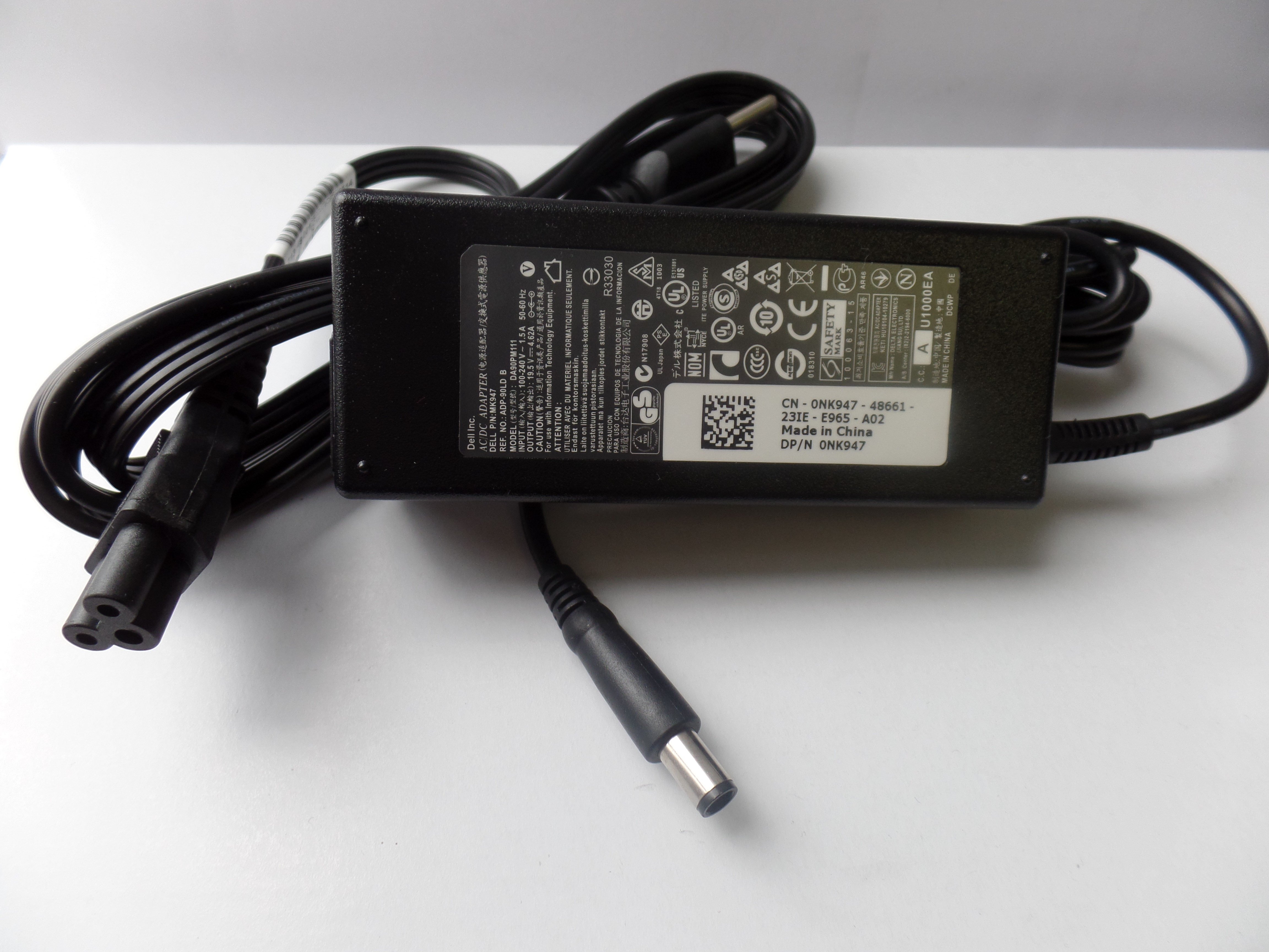 Dell AC Power Adapter DA90PM111 MK947 ADP-90LD 90W US Plug NEW 0NK947