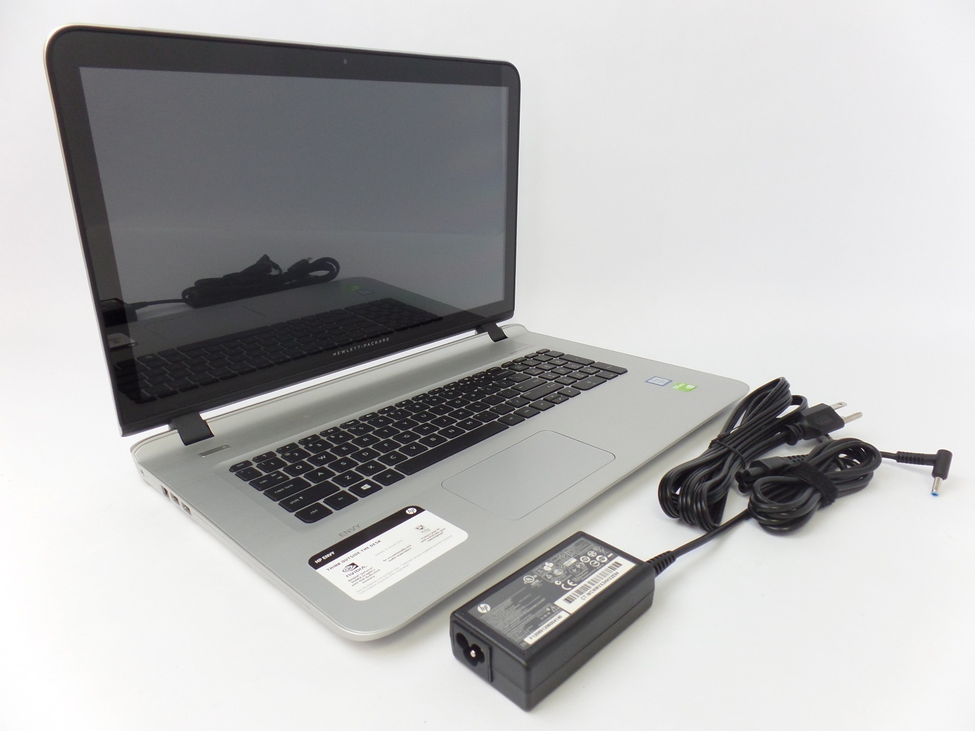 HP ENVY 17-s143cl 17.3" FHD Touch i7-7500U 16GB 1TB 940MX W10H X0S43UA Laptop U