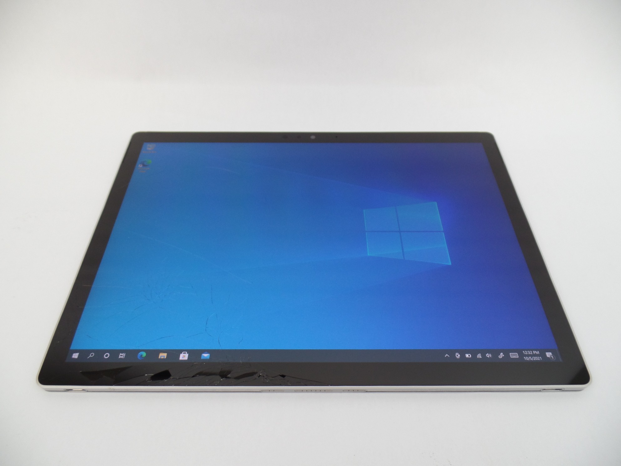 Microsoft Surface Book 2 1832 13.5" i5-8350U 8GB 256GB W10P Tablet #6 Crack