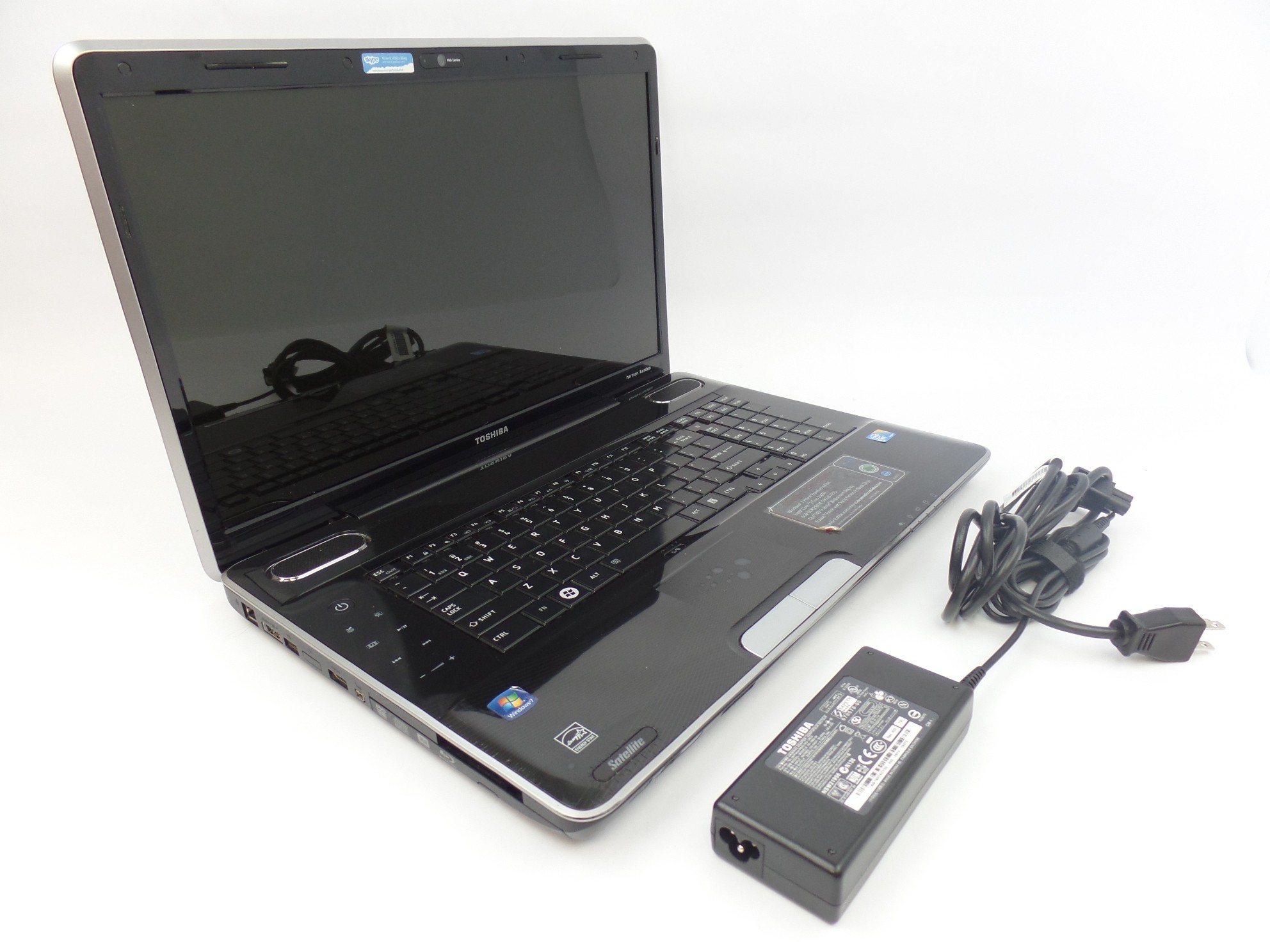 Toshiba Satellite P505-S8980 18.4" Core 2 Duo T6600 6GB 160GB Blu-Ray W7P Laptop