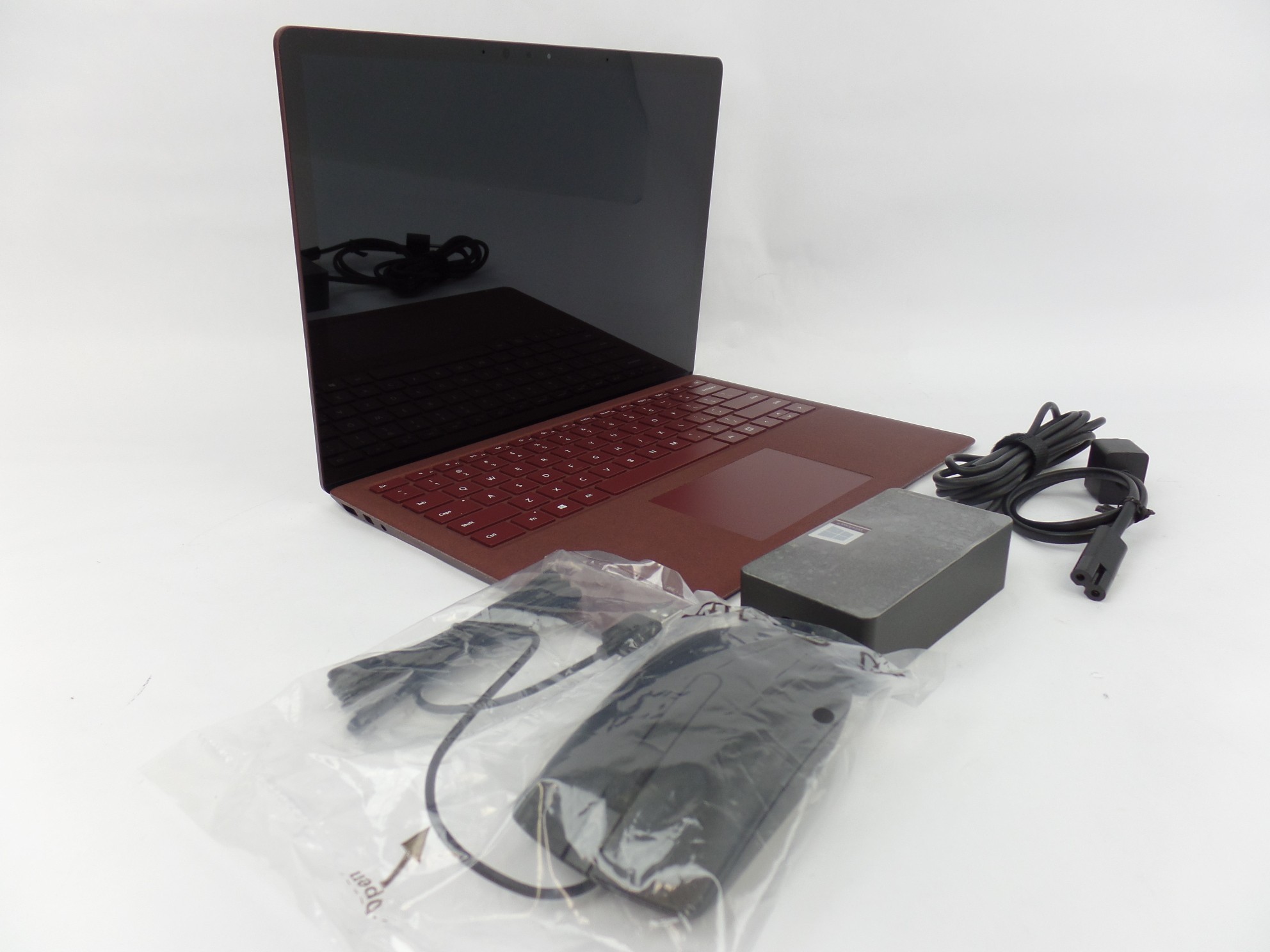 Microsoft Surface Laptop 2 1769 13.5" i5-8250U 8GB 256GB W10 Burg-TouchPad Issue