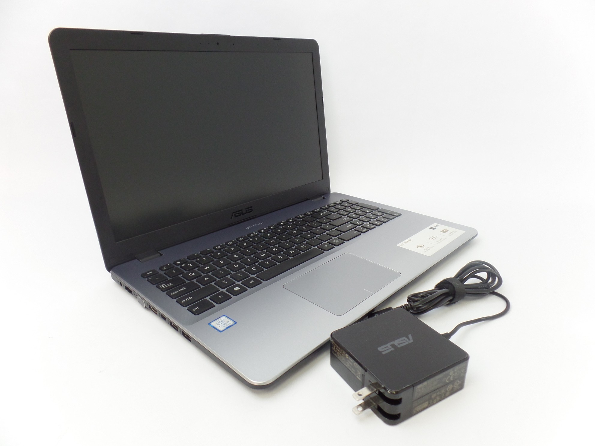 Asus VivoBook F542UA-DH71 15.6" FHD i7-7500U 2.7GHz 8GB 256GB SSD W10H Laptop SD