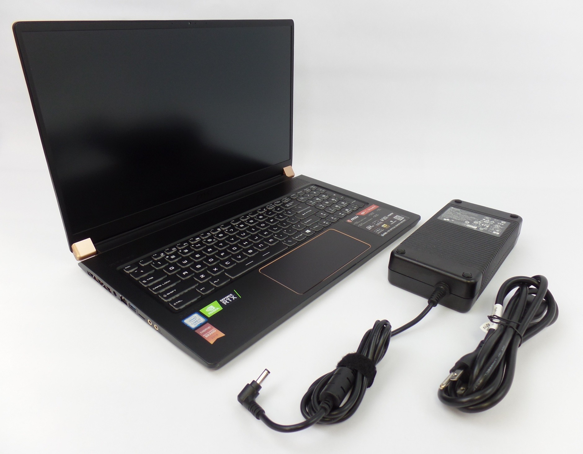 MSI GS75 Stealth 9SG 17.3" FHD 144Hz  i7-9750H 32GB 1TB SSD RTX 2080 W10H Gaming