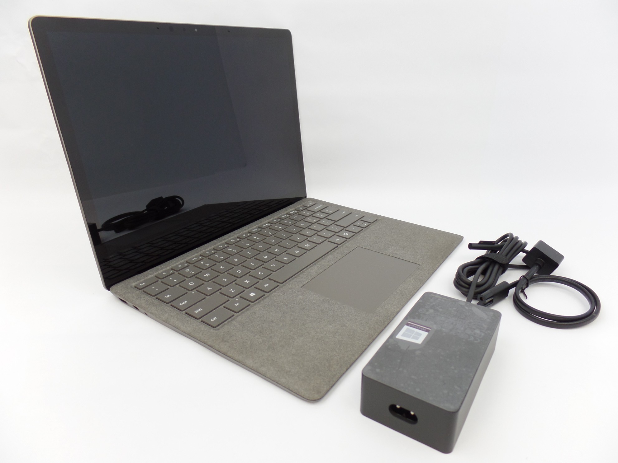 Microsoft Surface Laptop 1769 13.5" Touch i5-7200 2.5GHz 8GB 256GB SSD W10 U1