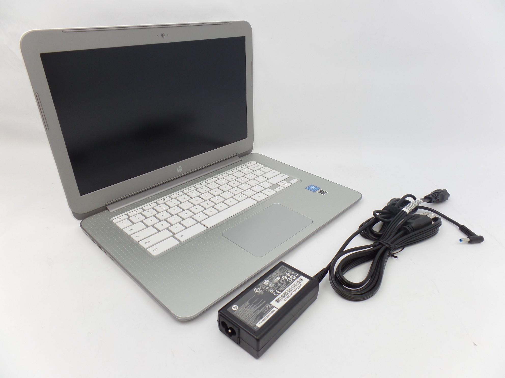 HP Chromebook 14-ak039wm 14" HD LED N2940 2.25GHz 4GB 16GB Chrome OS 1KD90UA SD