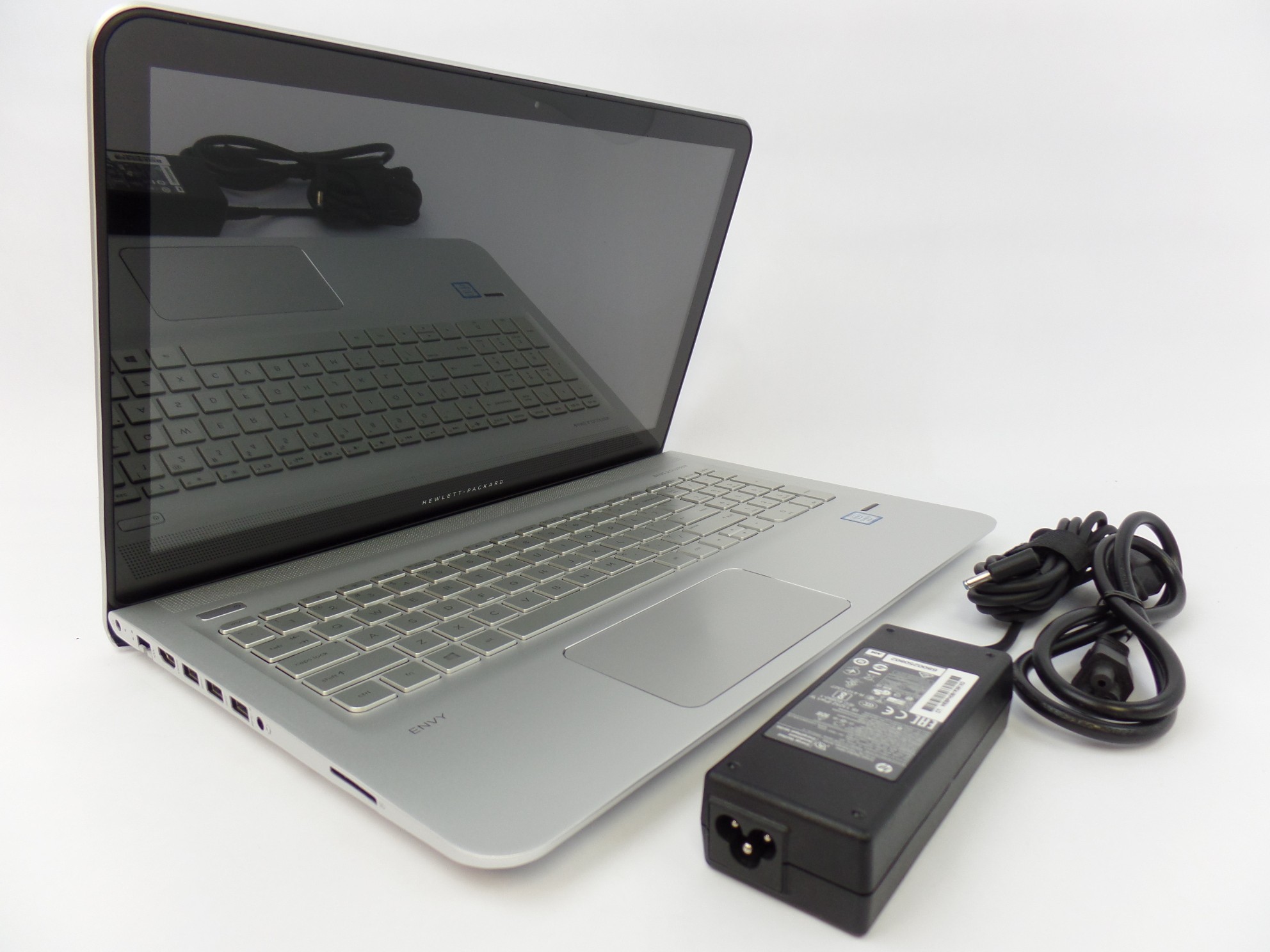 HP ENVY 15t-ae100 15.6" HD Touch i7-6700HQ 2.6GHz 12GB 1TB W10H Laptop