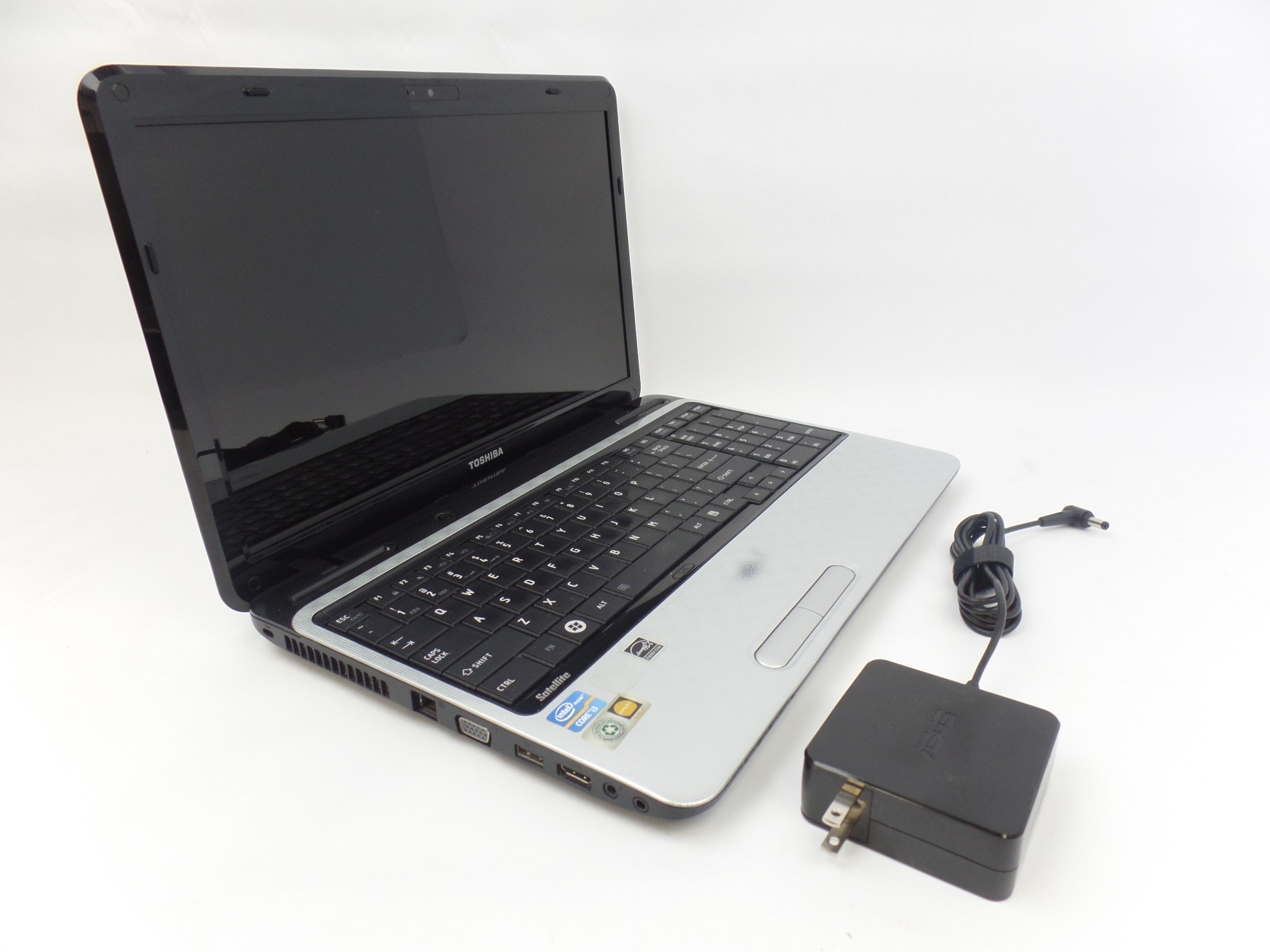Toshiba Satellite L755-S5214 15.6" Core i3-2310M 2.1GHz 4GB 500GB W7P Laptop U  