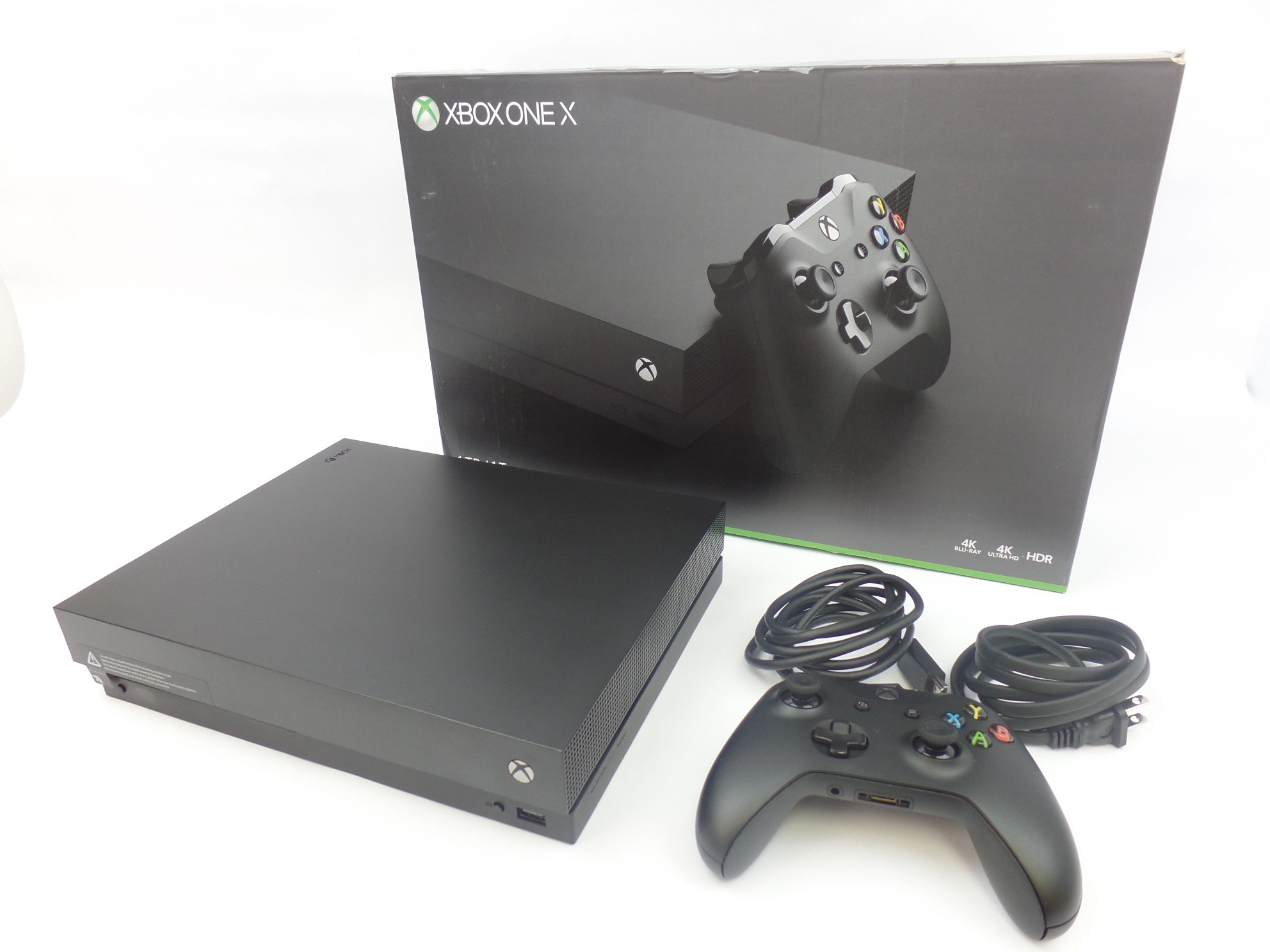Microsoft Xbox One X 1TB Gaming Console CYV-00001 1787 Black
