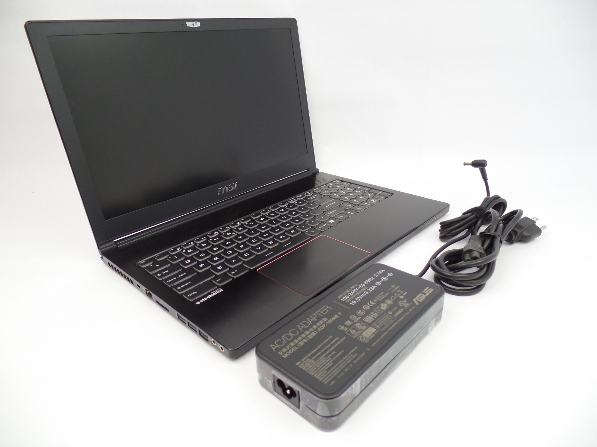 MSI GS63VR 7RF-252US 15.6" FHD i7-7700HQ 16GB 1TB 256GB GTX 1060 6GB W10 Laptop