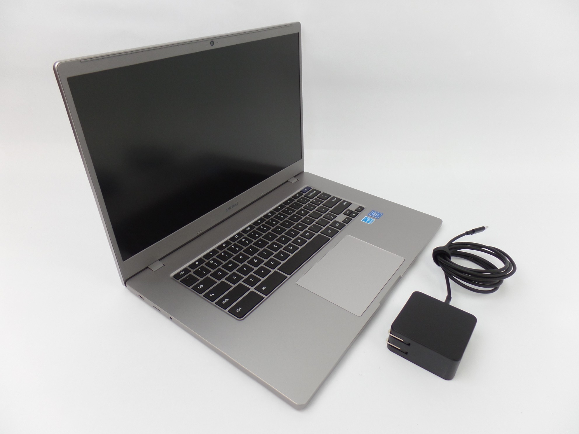 Samsung XE350XBA 15.6" FHD Intel Celeron N4000 4GB 32GB Chromebook laptop