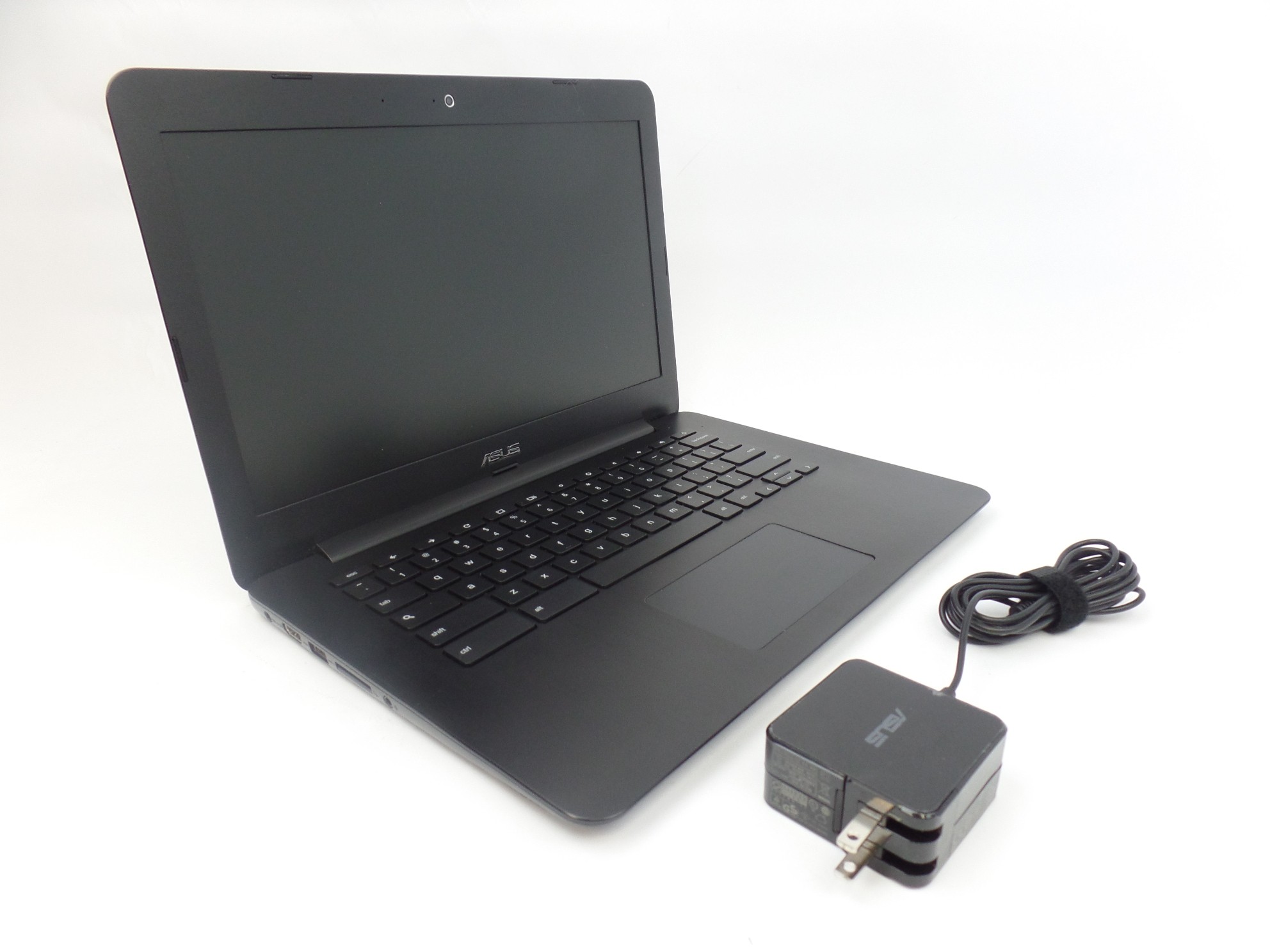 ASUS C300SA-WH04 Chromebook 13.3" HD LCD N3060 4GB 32GB Chrome OS Laptop U1