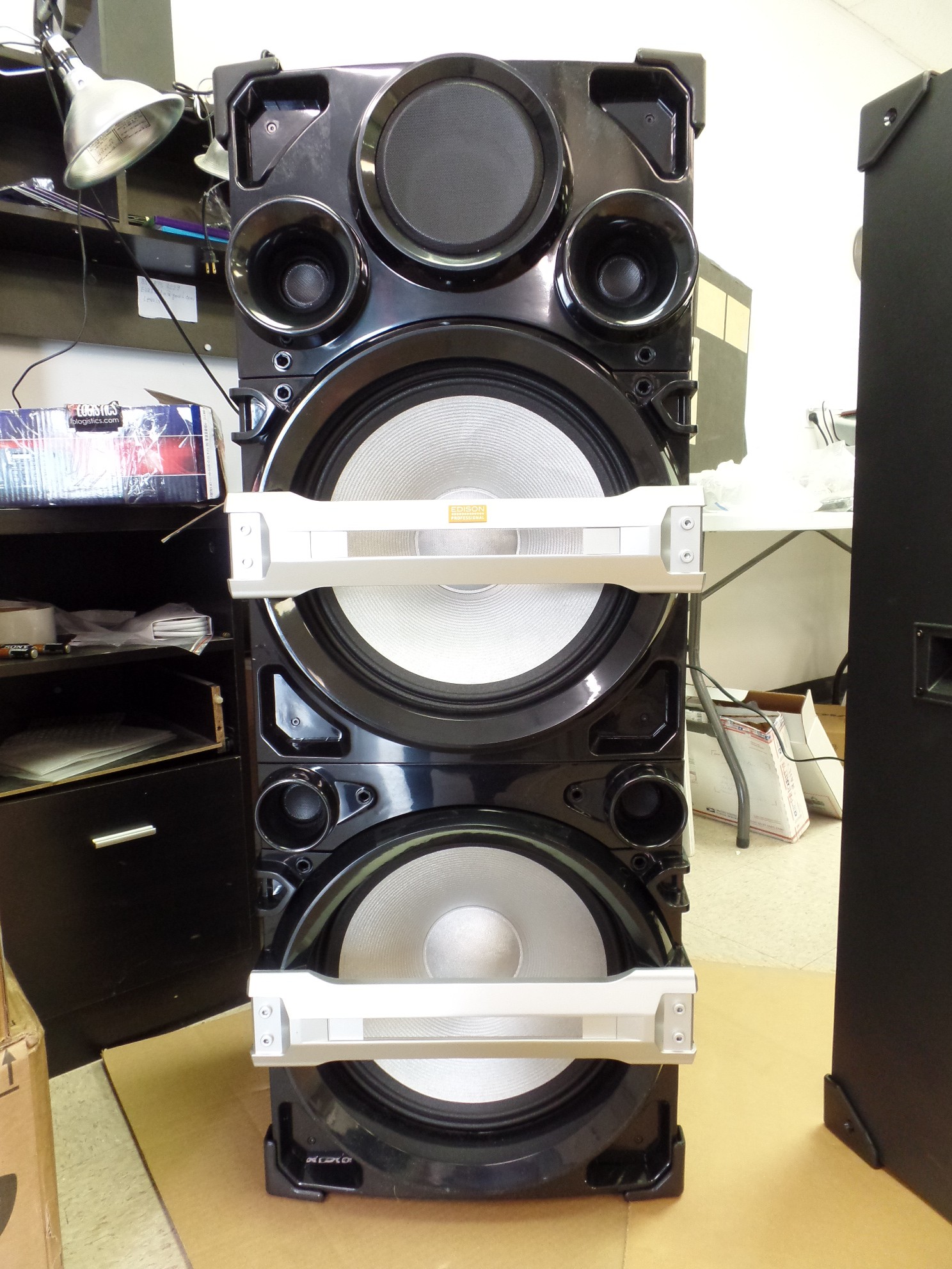 Read Britelite Edison Professional Party System 4000 BT Receiver with Speakers