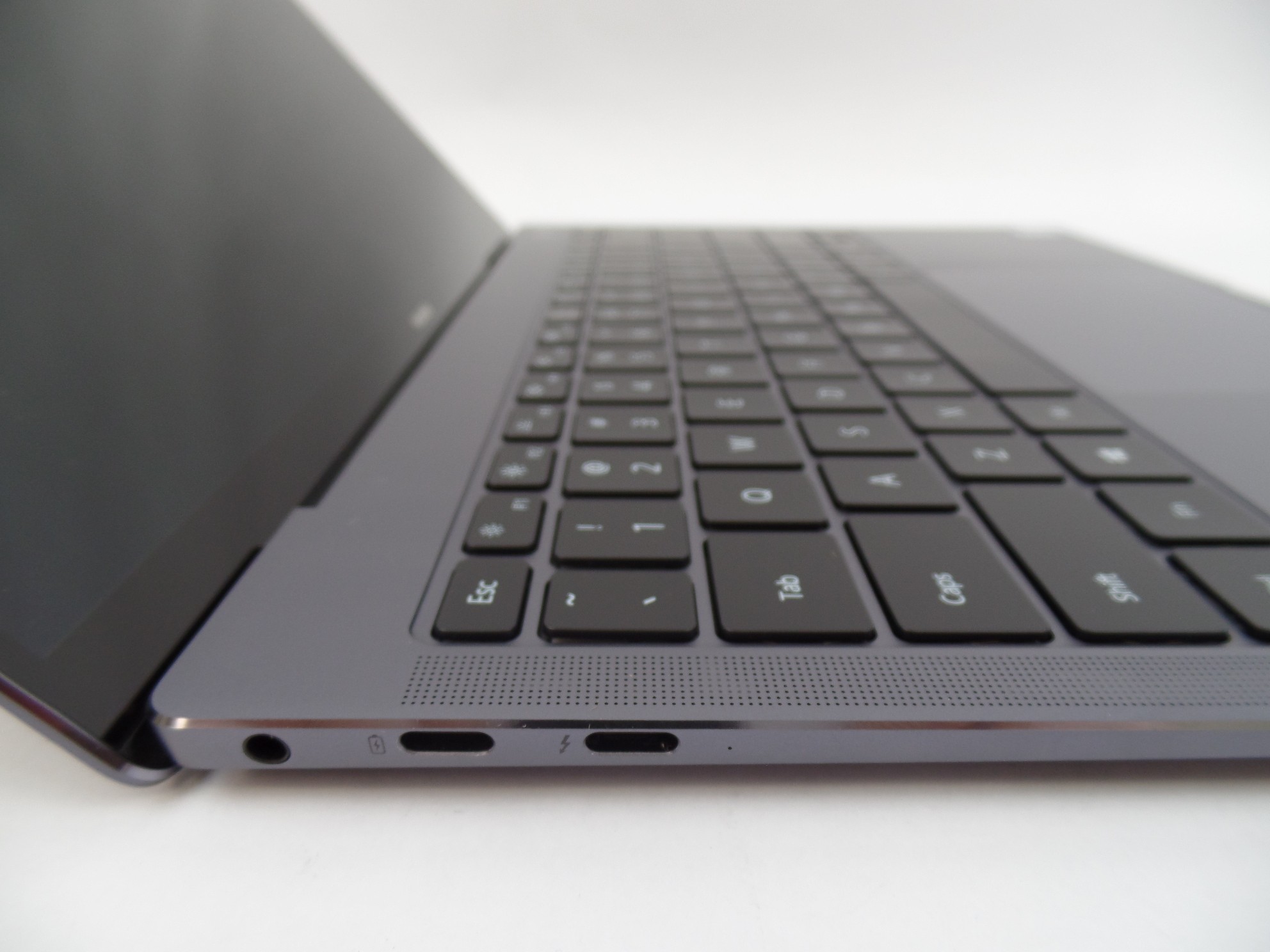 Huawei MateBook X Pro Mach-WX9 13.9