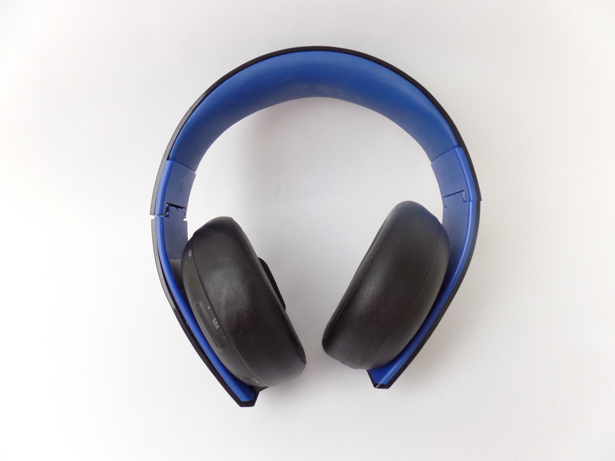 Lot of 5 Sony PlayStation Gold Wireless Stereo Headsets CECHYA0083 For