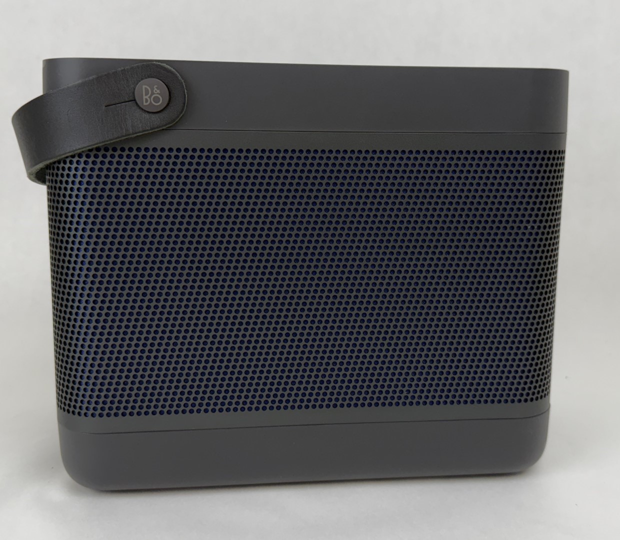 Bang & Olufsen Beolit 20 Tragbarer Drahtloser Bluetooth Lautsprecher - Schwarz - U - Bild 2 von 5